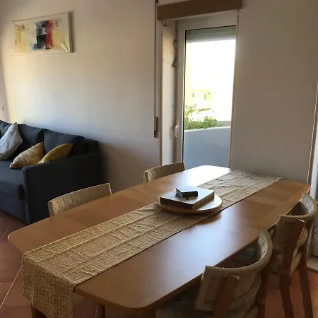 Do Mar Lovely First Floor With Pool *