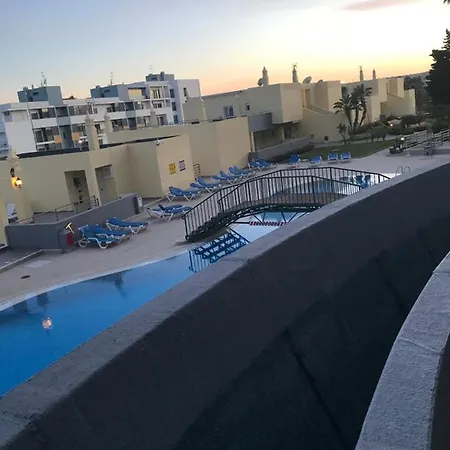 Do Mar Lovely First Floor With Pool *