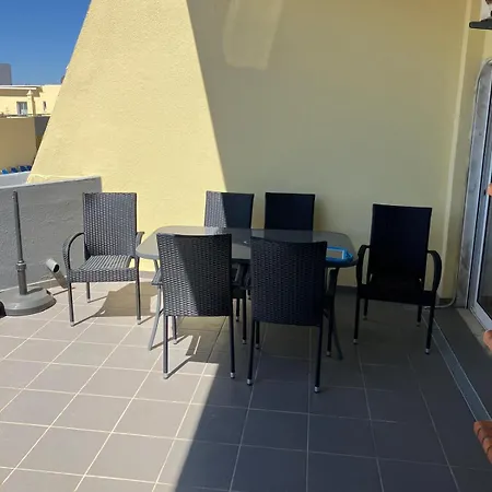 Do Mar Lovely First Floor With Pool Apartman *